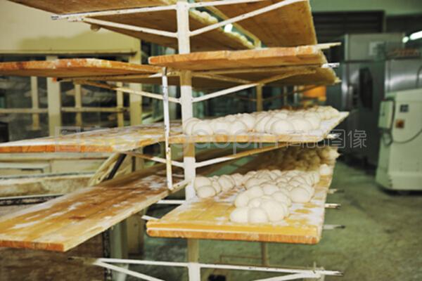 面包工廠生產(chǎn)